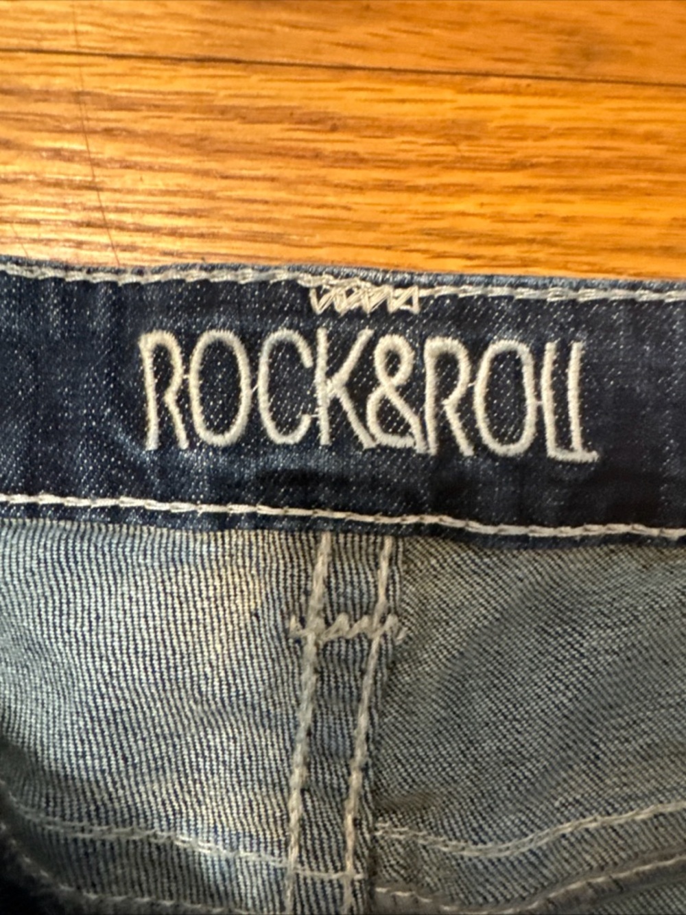 Rock & Roll Cowgirl Riding Jeans Womens Mid Rise Bootcut Dark Stone Wash Sz 28 - Picture 8 of 13